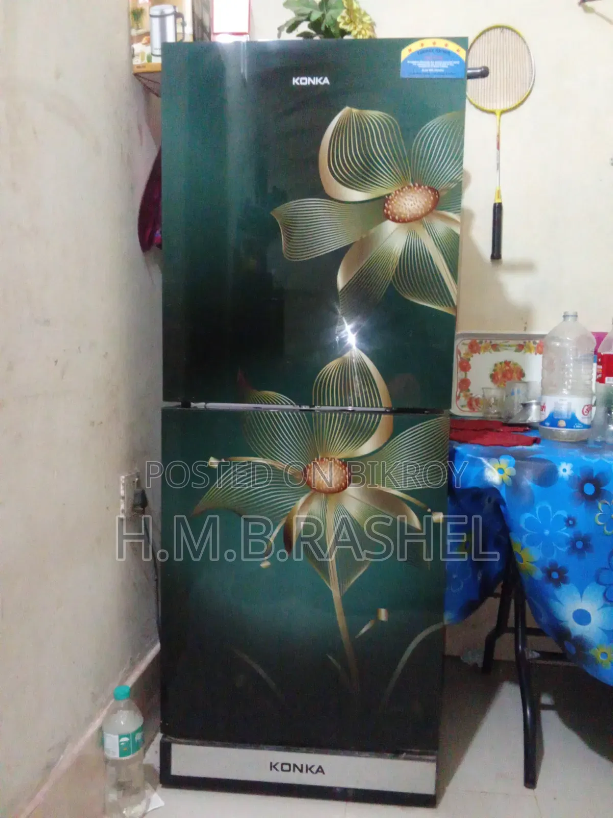 একটি ফ্রিজ বিক্রয় হবে