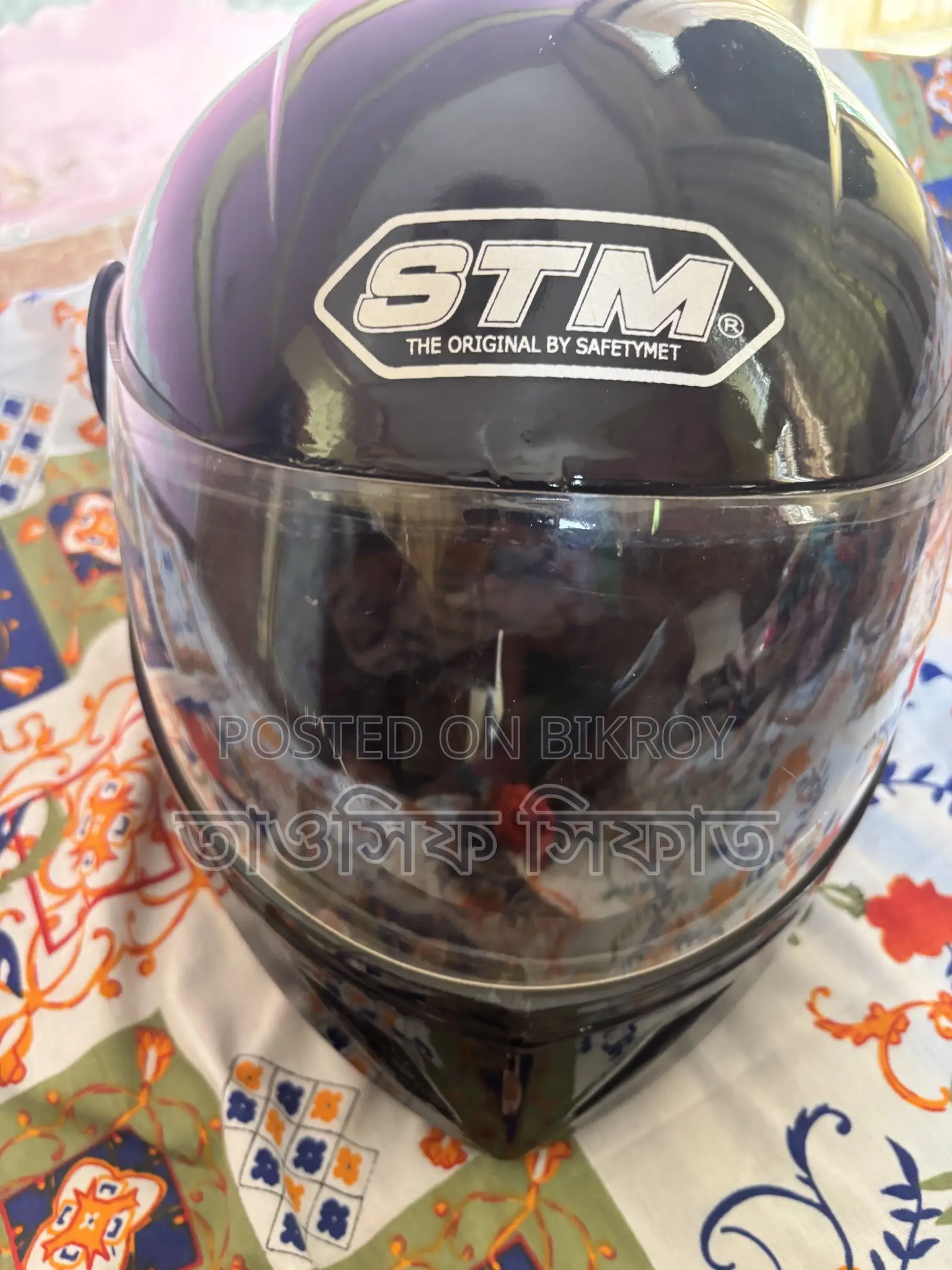 STM Full Face Helmet – Black | Good Condition