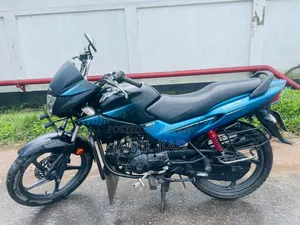 Hero Glamour 2017 Black