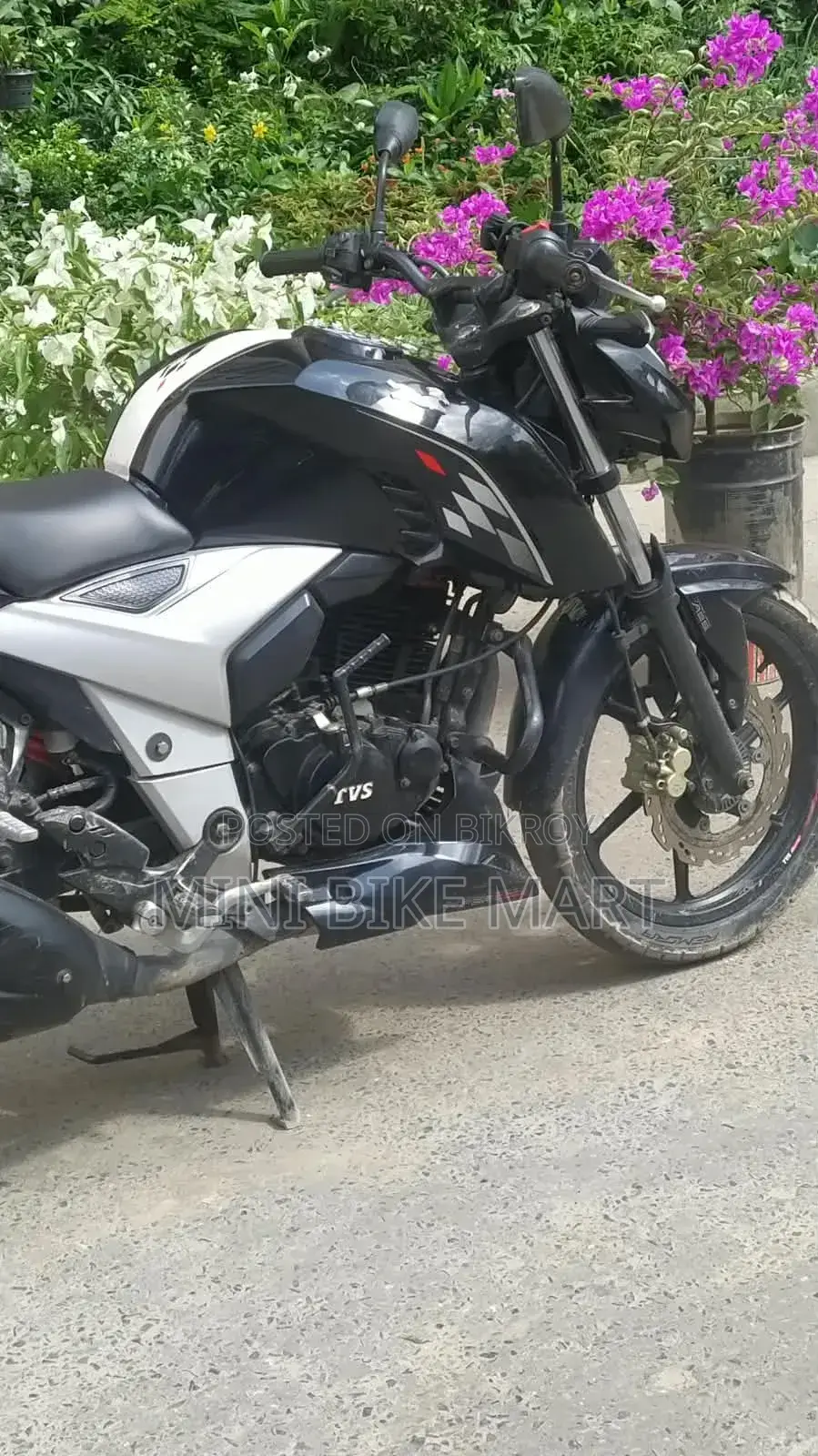 TVS Apache RTR 160 2V ABS 2024 Black