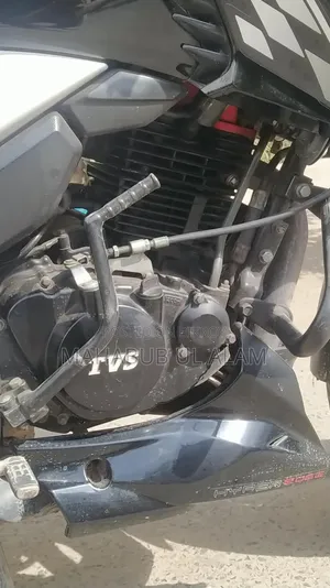 TVS Apache RTR 160 2V ABS 2024 Black