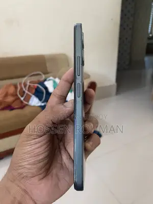Vivo Y17s 128 GB Black