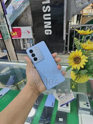 Vivo V27 128 GB Silver