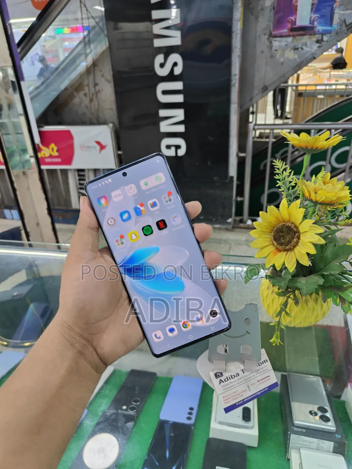 Vivo V27 128 GB Silver
