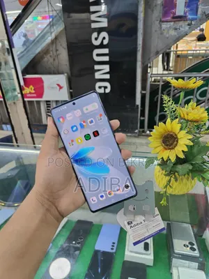 Vivo V27 128 GB Silver