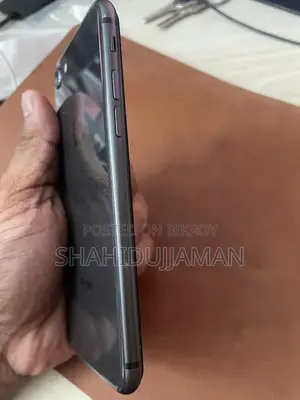 Apple iPhone 8 128 GB Black