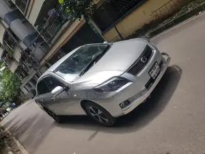 Toyota Axio 2011 Silver