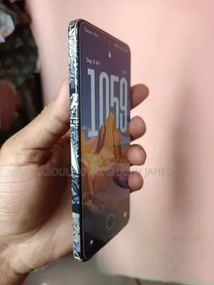 Realme 128 GB Silver