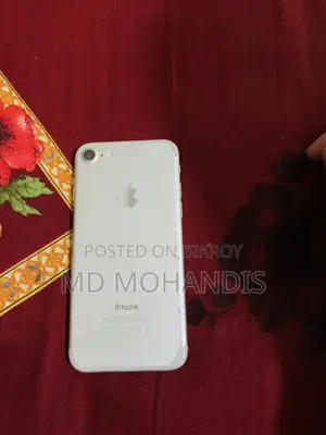 Apple iPhone 7 128 GB White