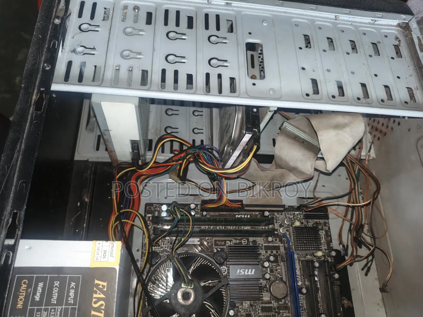 CyberpowerPC Prebuilt Gaming PC GM 7216 6GB Intel Core i5 HDD 256GB