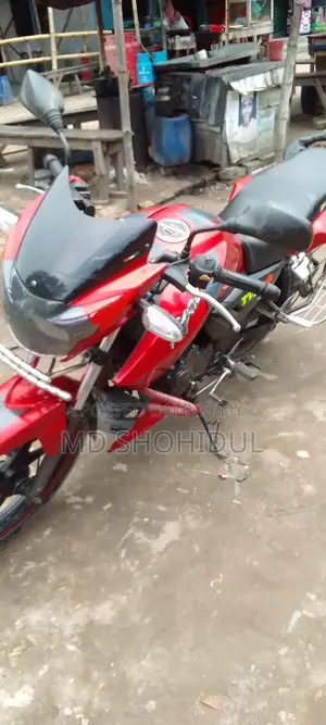 New TVS Apache RTR 160 2V 2017 Black