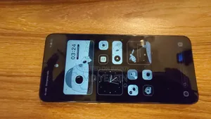 Realme V30 128 GB Yellow