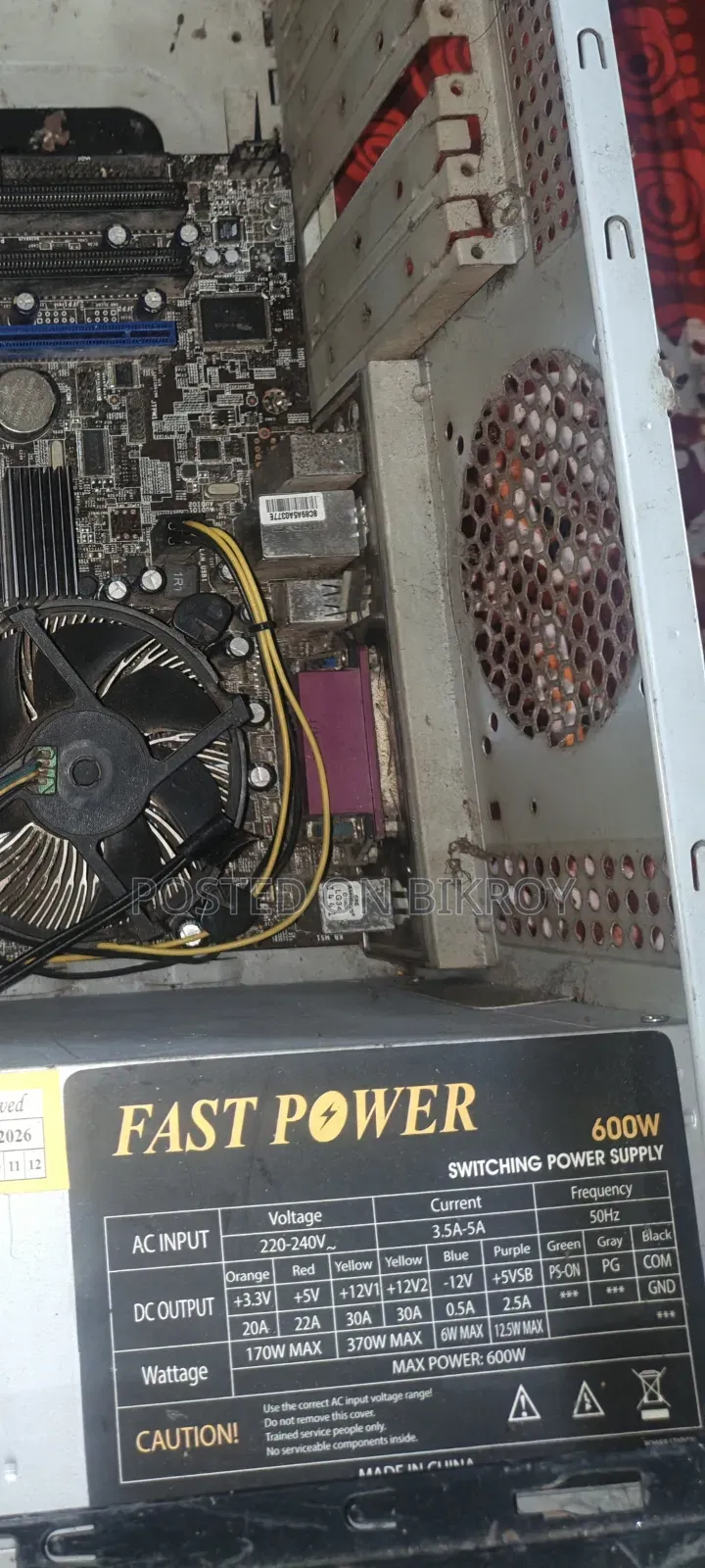 CyberpowerPC Prebuilt Gaming PC GM 7216 6GB Intel Core i5 HDD 256GB