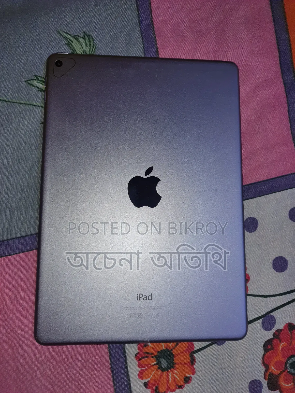Apple 32 GB Gray