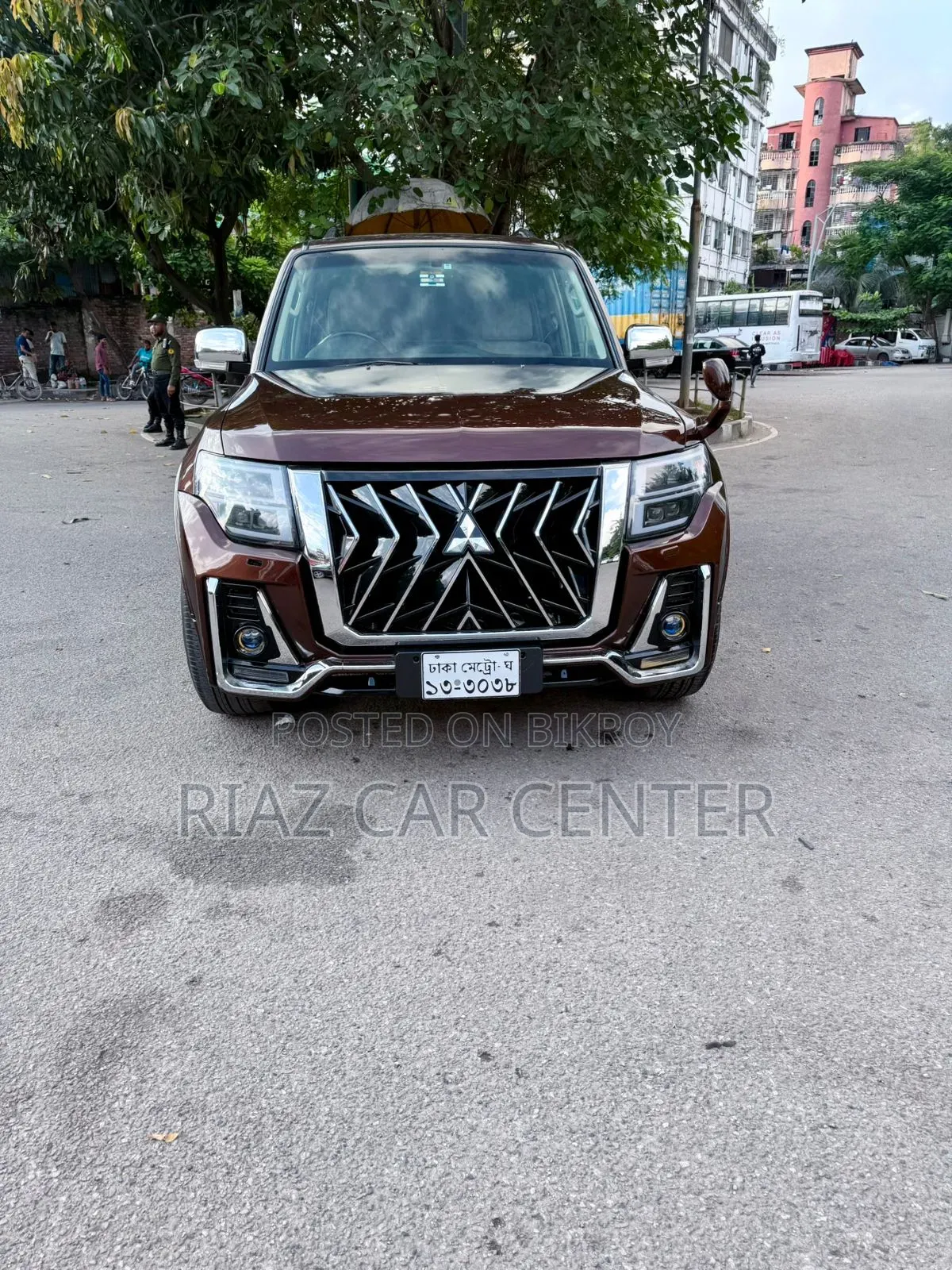 Mitsubishi Pajero 2006 Brown