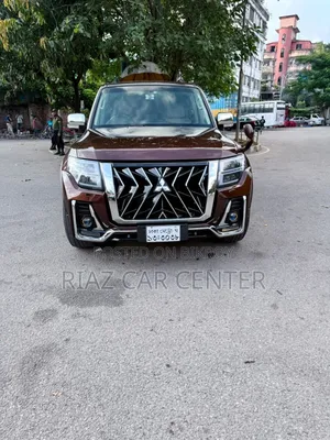 Mitsubishi Pajero 2006 Brown