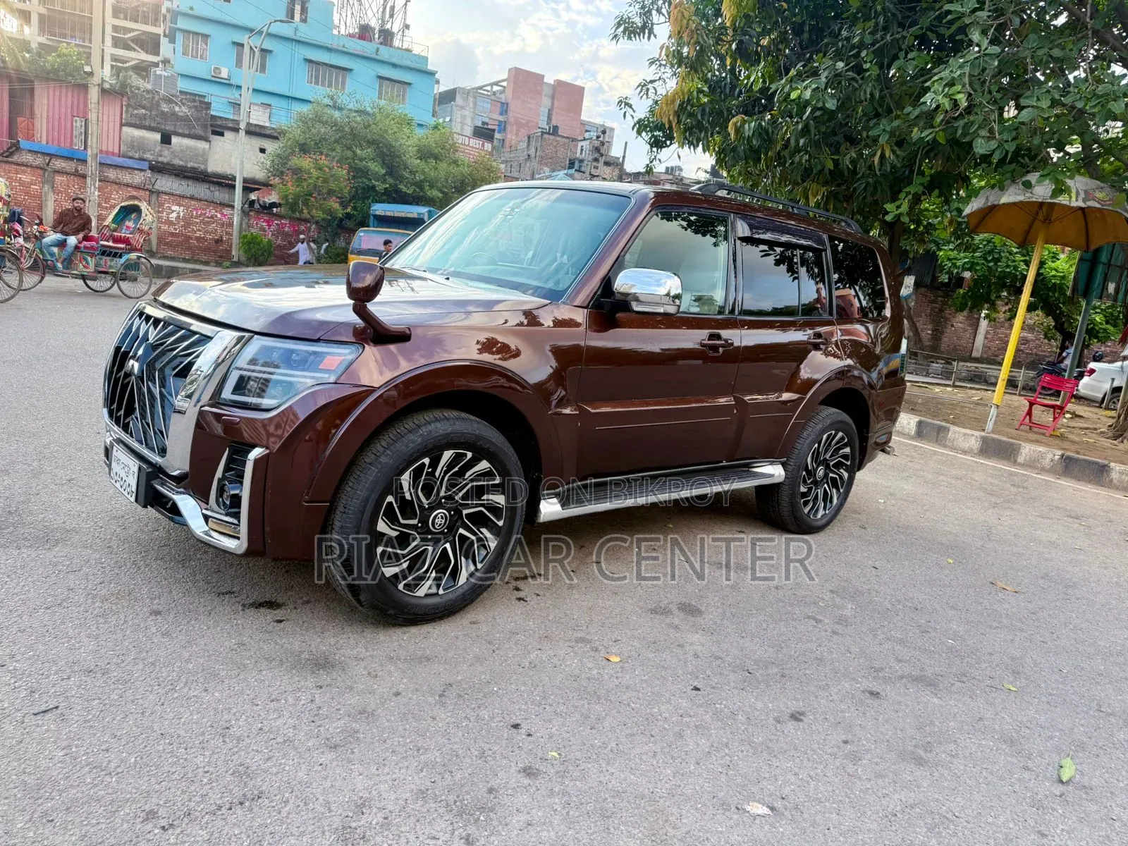 Mitsubishi Pajero 2006 Brown