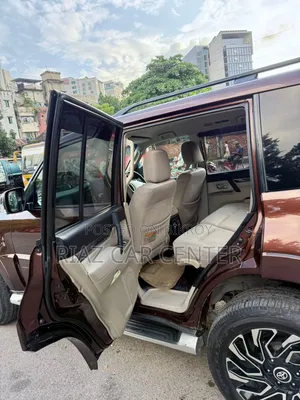 Mitsubishi Pajero 2006 Brown