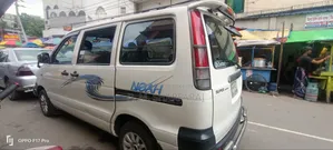 Toyota Noah 2006 White