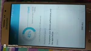 Samsung Galaxy On7 Pro 16 GB Gold