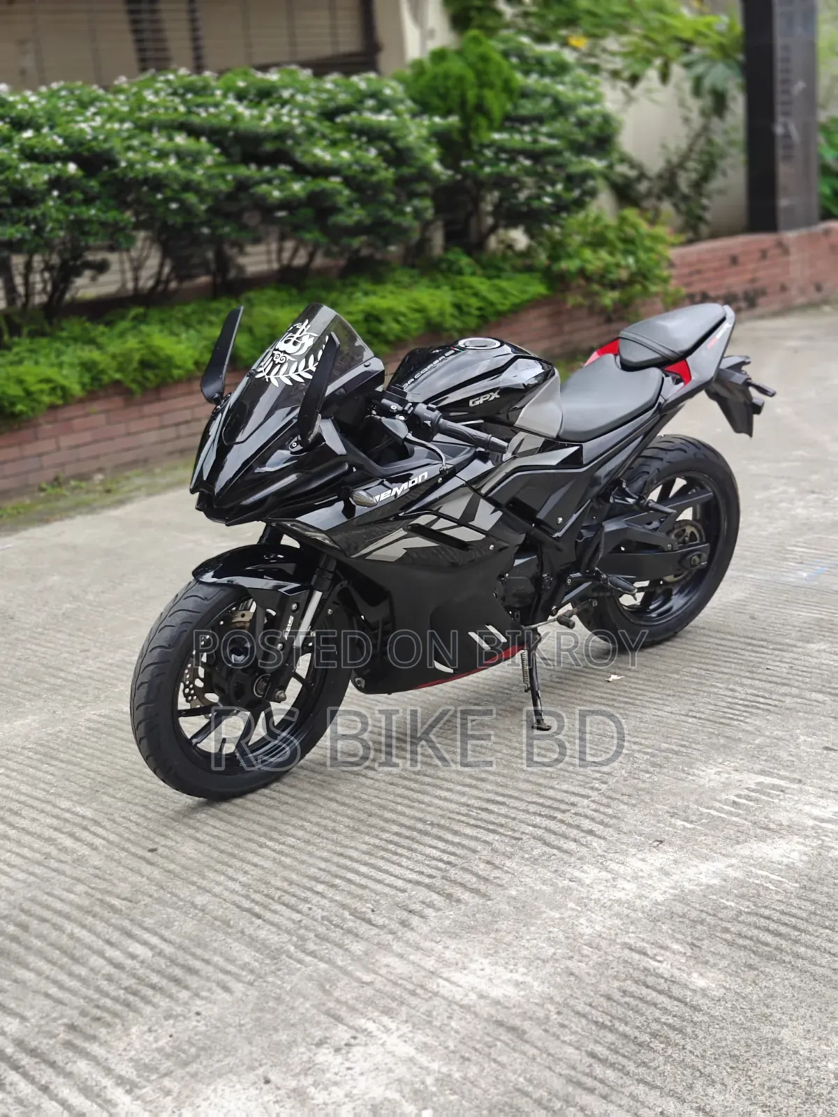 GPX GR200R Dacorsa2 2025 Black
