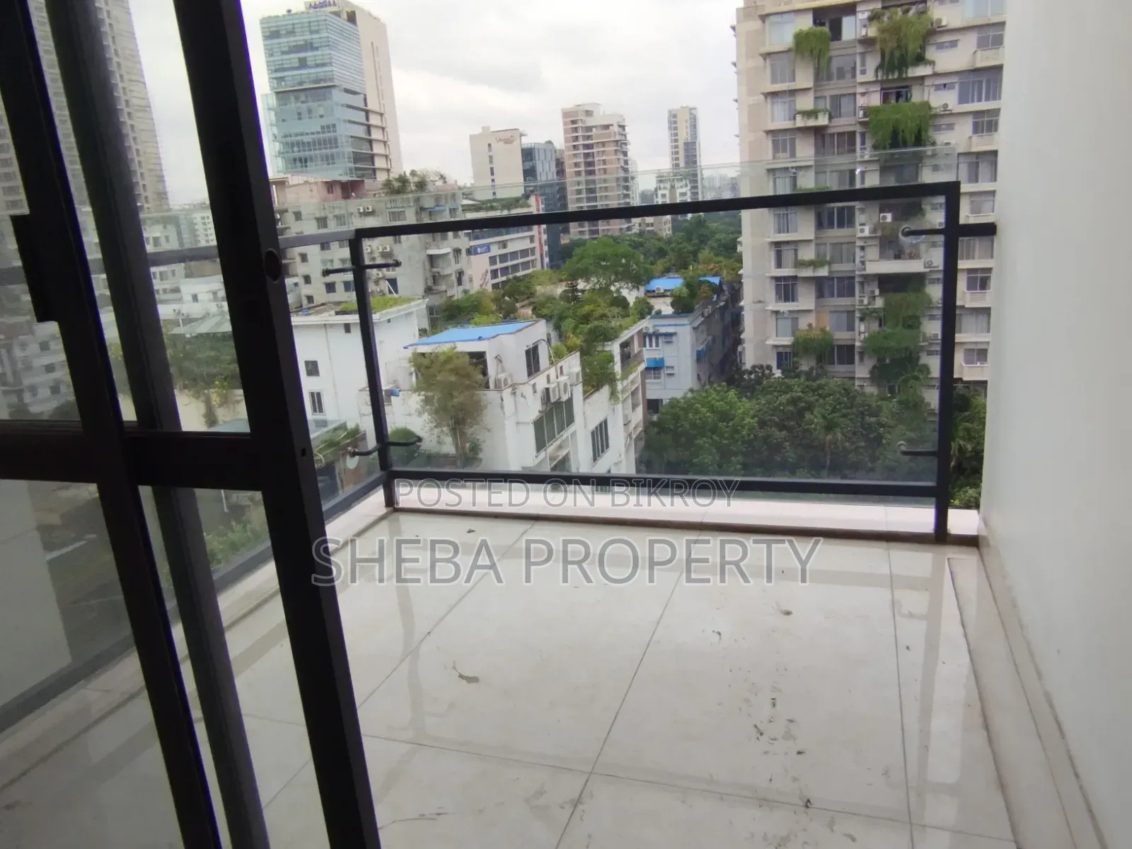4bdrm Apartment in Gulshan for rent