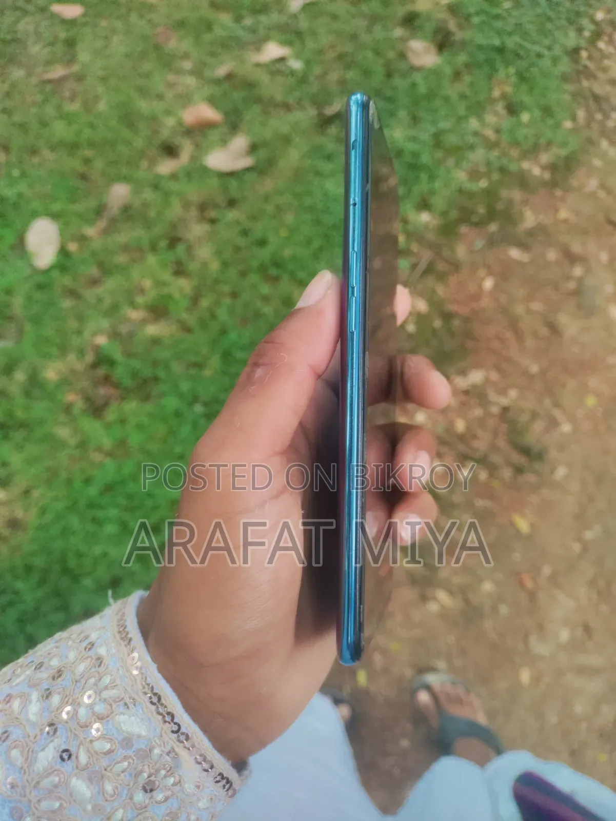 New Oppo F17 Pro 128 GB Blue