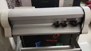 Vinyl Cutting Machine