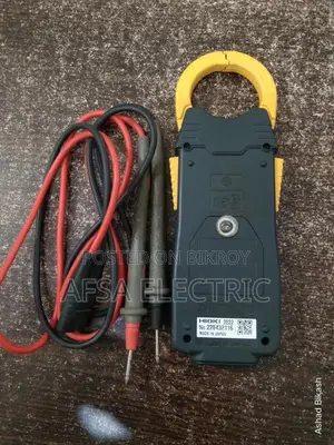 Digital Clamp Meter