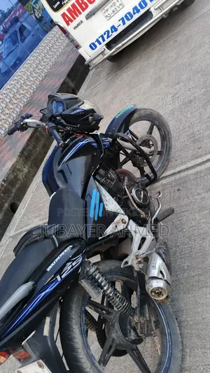 Bajaj 2017 Black