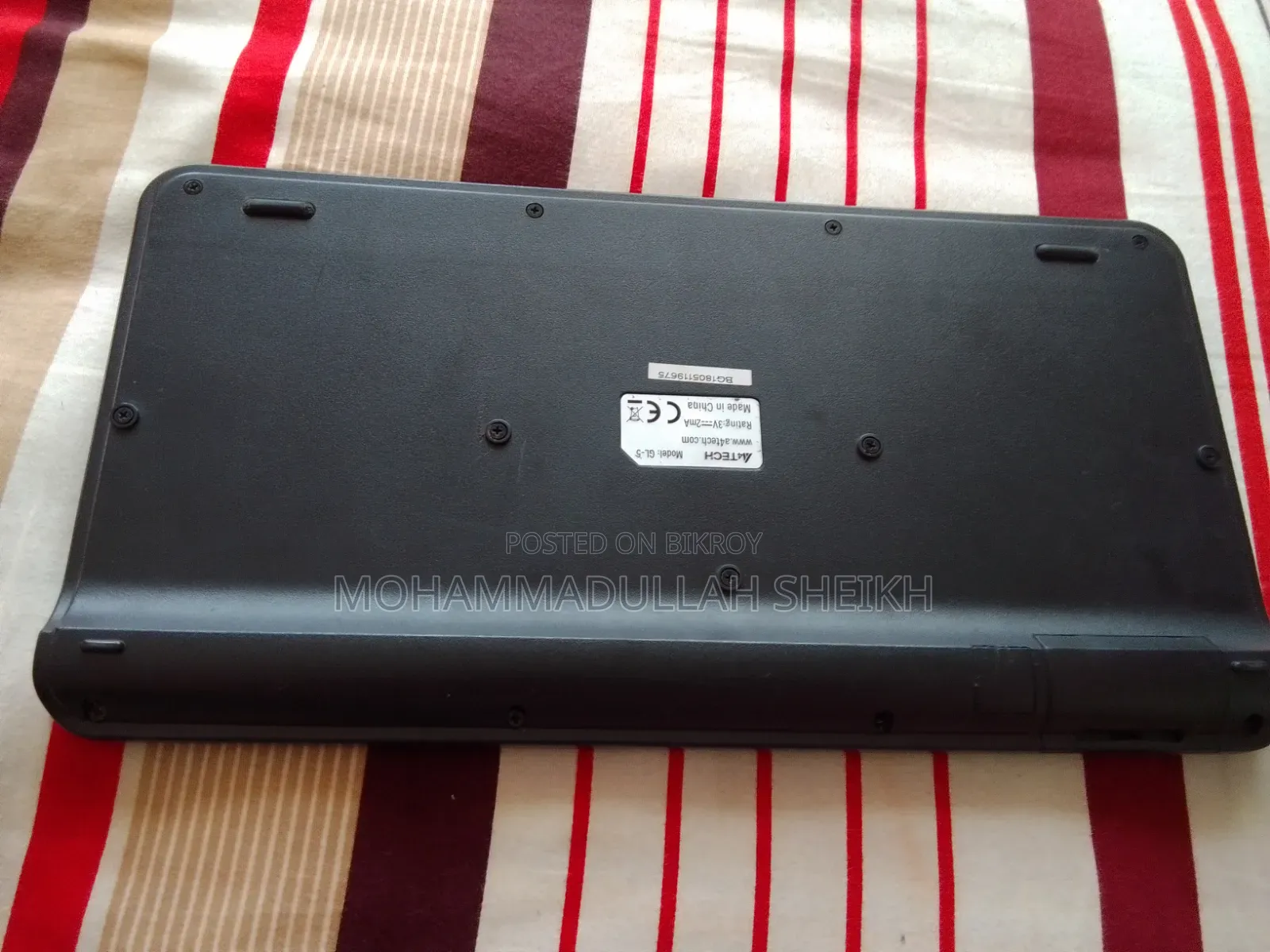 Wire Less Keybord for Sale.