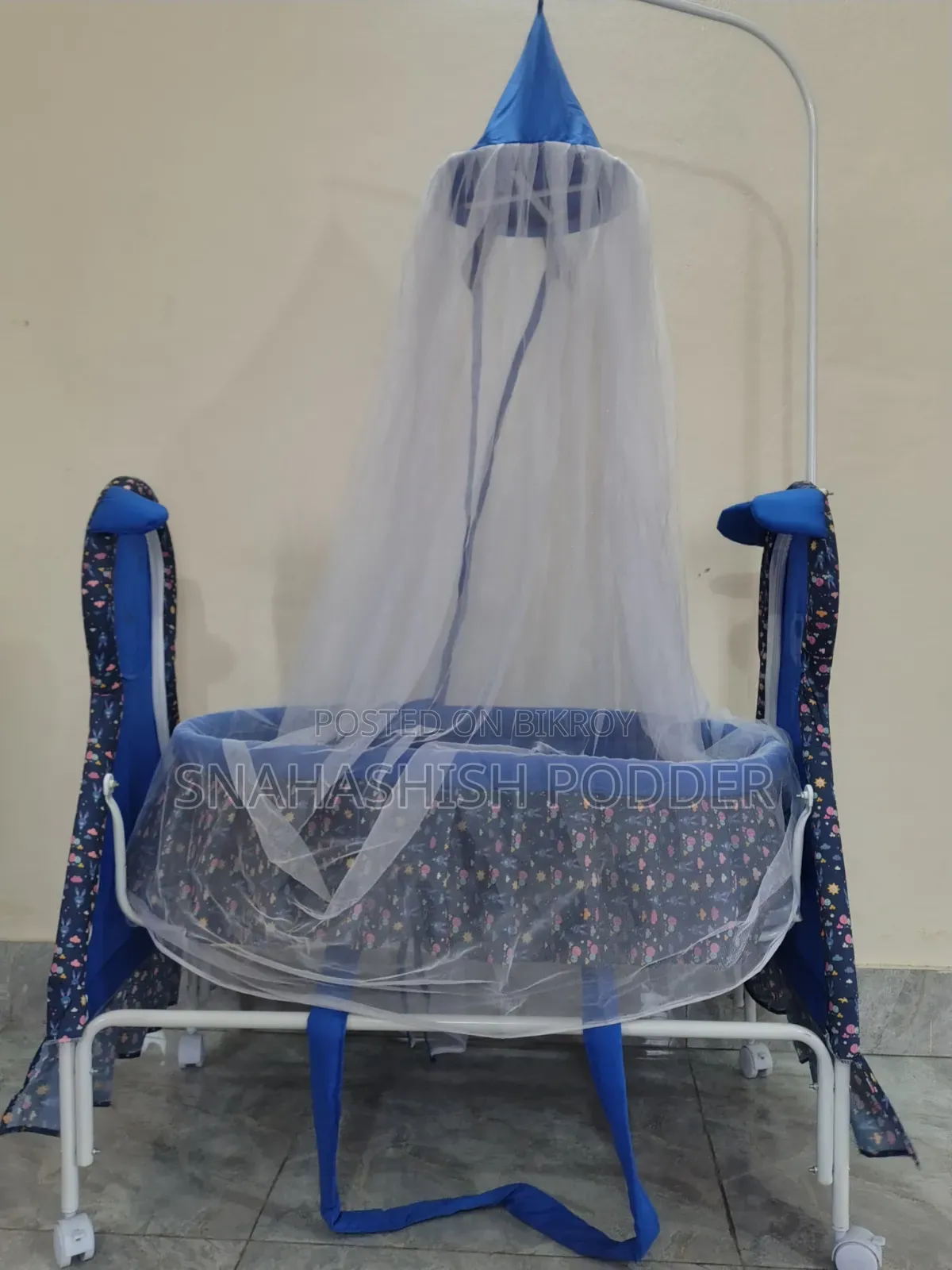 Baby Cradle / Baby Swing