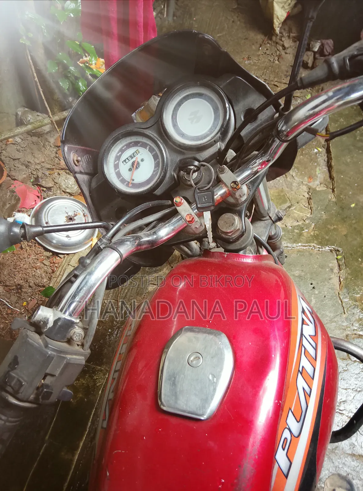 Hero Dawn 100 2015 Red