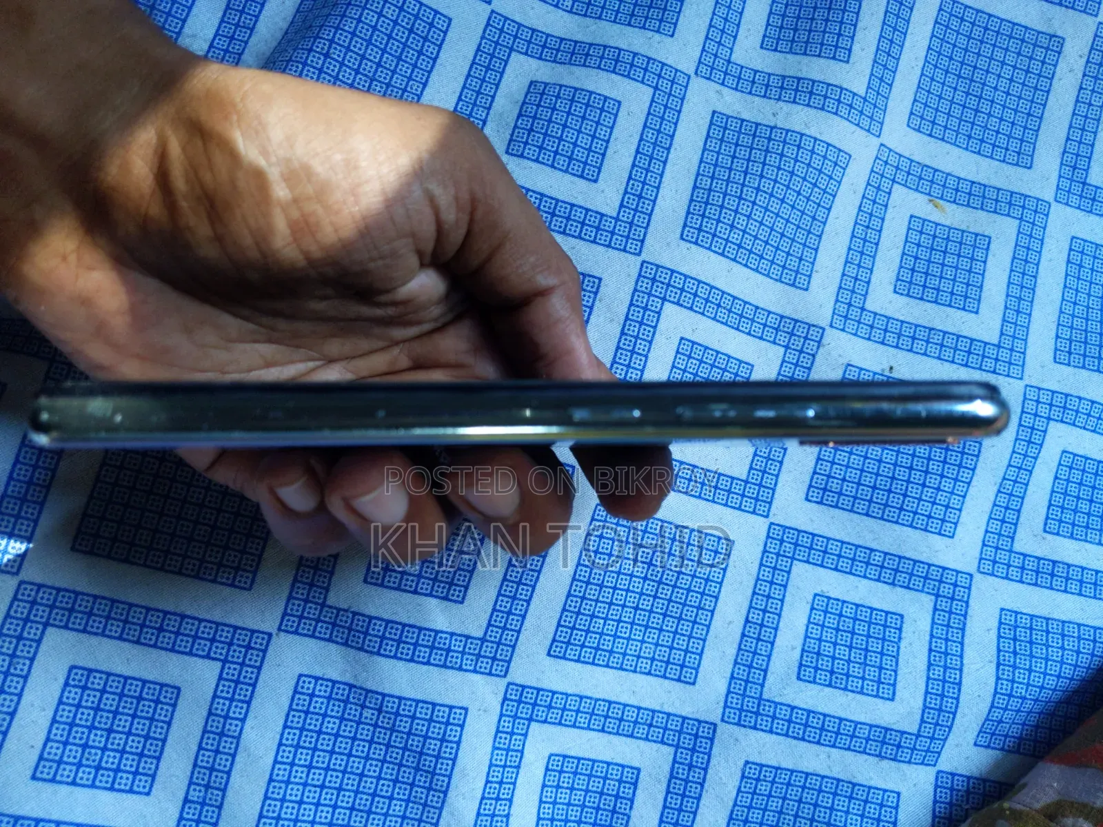 Vivo Y17 128 GB Graphite