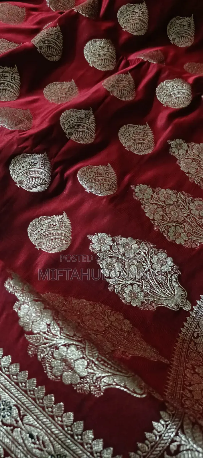 Real Indian Pure Handloom Banarasi Katan in a Rich Maroon/Red Shade.
