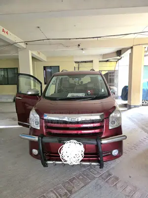 Toyota Noah 2008 Red