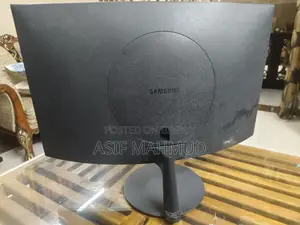 Samsung Curve Monitor 27"