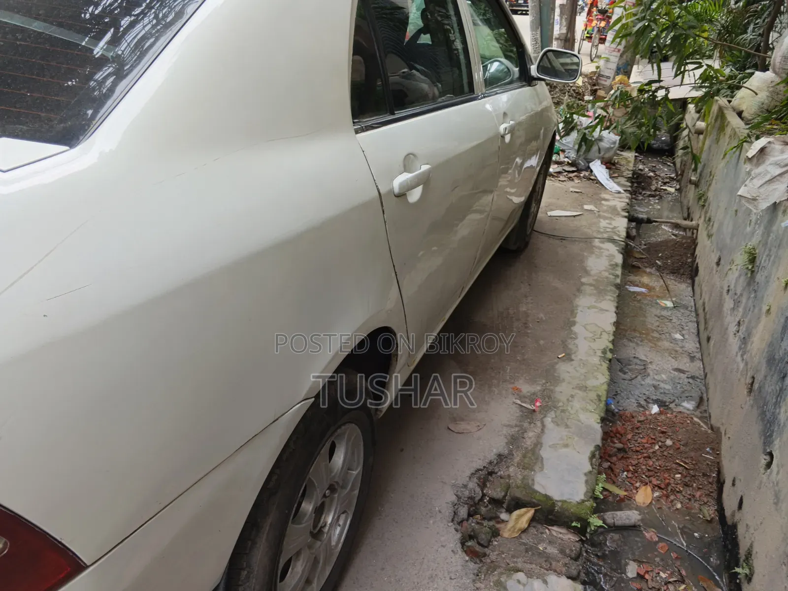 Toyota Corolla Sedan Automatic 2004 White