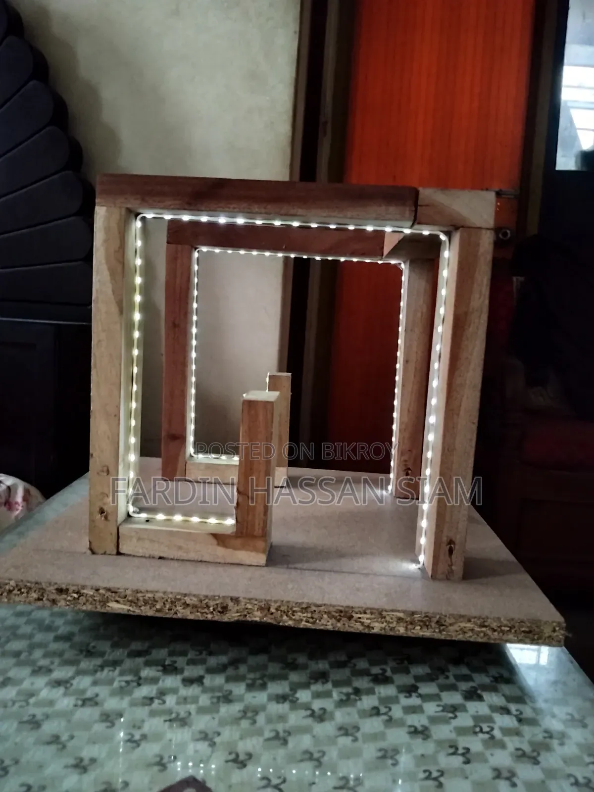 কাস্টম মেড উডেন এলইডি নাইট লাইট (Decorative Lamp)