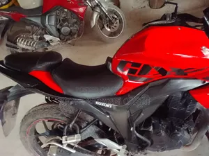 Suzuki Gixxer Monotone 2018 Red