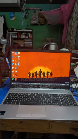 Laptop HP 255 G8 16GB AMD Ryzen 7 SSD 512GB