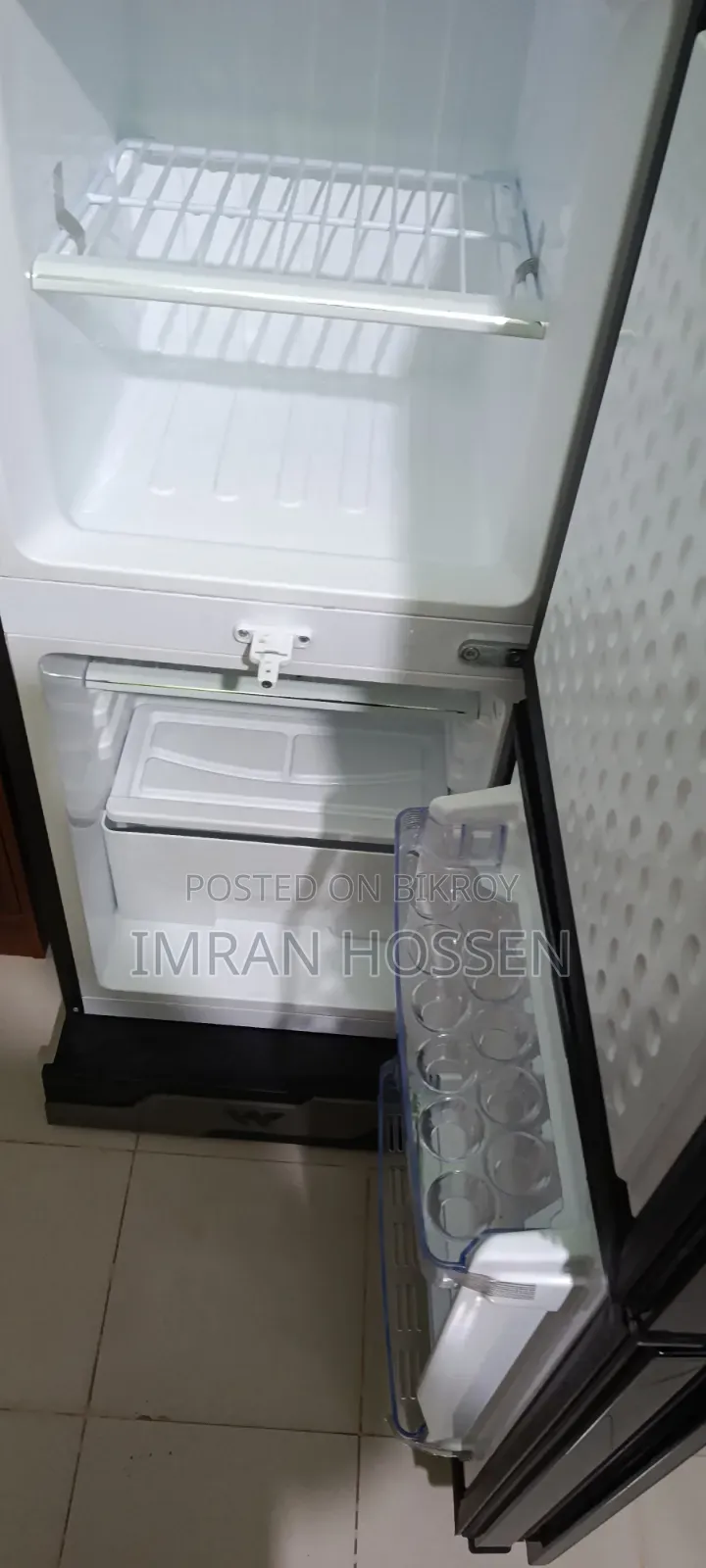 Refrigerator / Freeze