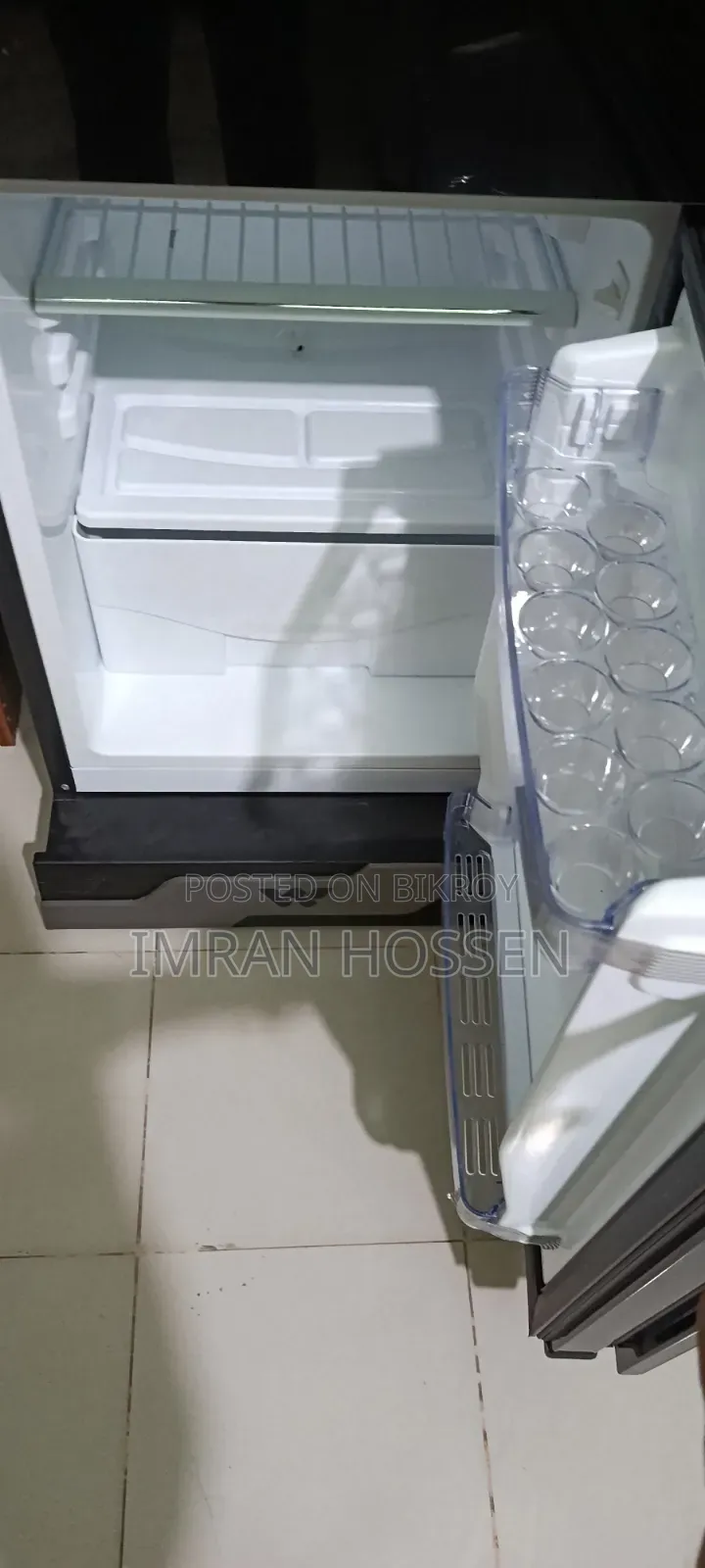 Refrigerator / Freeze