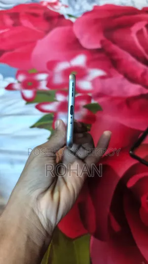 Infinix Hot 60 Pro+ 256 GB Silver