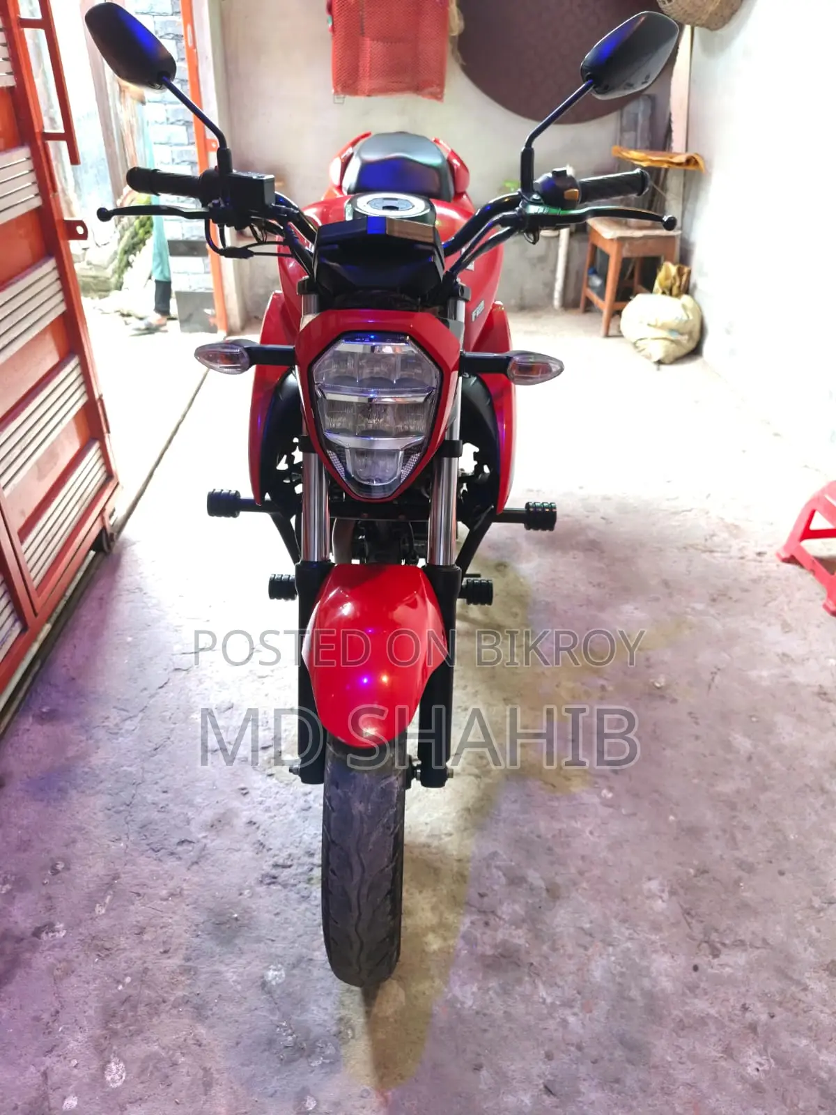 Suzuki Gixxer 2023 Red