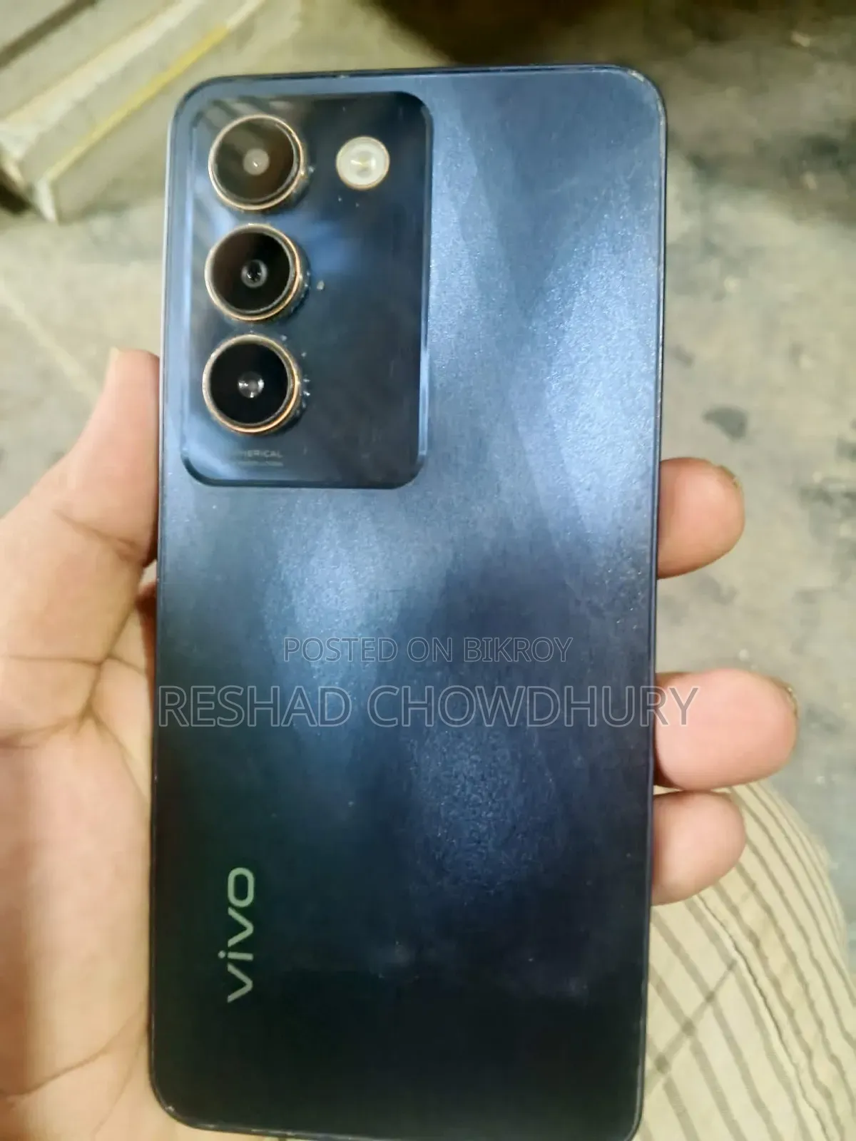 Vivo Y200e 128 GB Black