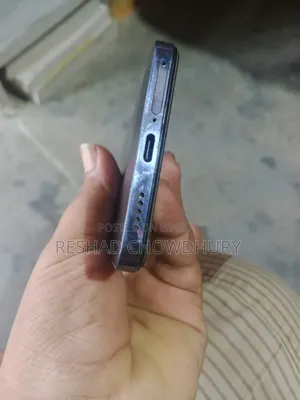 Vivo Y200e 128 GB Black