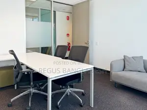 Serviced Furnished Office Space in Regus, the Glass House