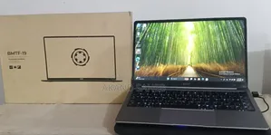 New Laptop Alienware 17 8GB Intel Celeron HDD+SSD 256GB