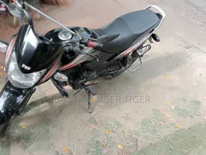 TVS Metro 2021 Black